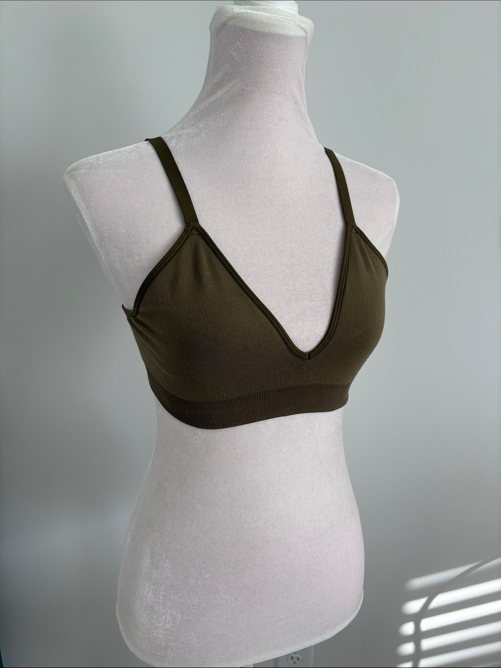 Bombas Ribbed Seamless Triangle Bralette Olive Green size Med/Large